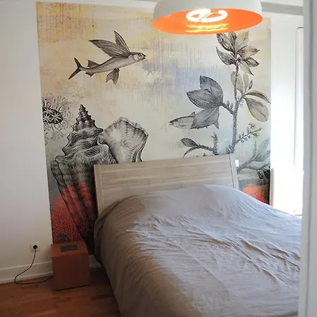 Private With Bathroom In Sunny Flat Homestay Paris